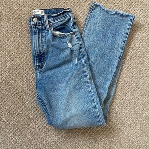 Abercrombie High Rise 90s Jeans